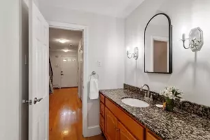 10 Lancaster Pl, Andover, MA 01810 - Photo 10