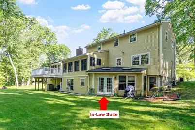 10 Lancaster Place, Andover, MA 01810 - Photo 2
