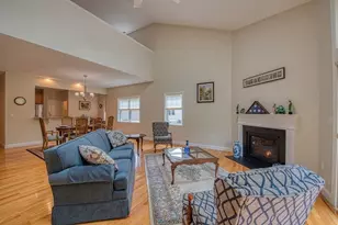10 Thoreau Trail, Milford, MA 01757 - Photo 14