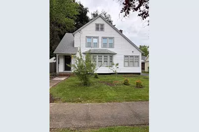 16 Fenimore Blvd, Springfield, MA 01108 - Photo 2