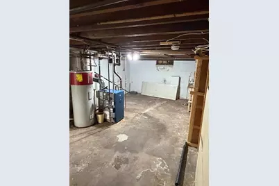 16 Fenimore Blvd, Springfield, MA 01108 - Photo 30
