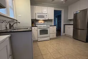 16 Fenimore Blvd, Springfield, MA 01108 - Photo 18