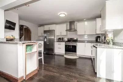 592 Mountain Ave, Revere, MA 02151 - Photo 10