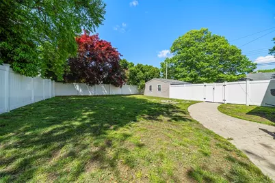 119 James St, Acushnet, MA 02743 - Photo 36