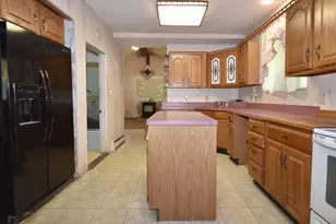 19 S Kingman St, Lakeville, MA 02347 - Photo 6