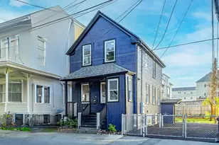 17 Scott St, New Bedford, MA 02744 - Photo 1