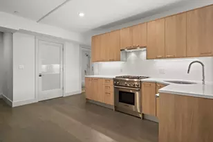 410 W Broadway, Boston, MA 02127 - Photo 10