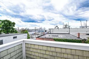 16 Middle St, Fairhaven, MA 02719 - Photo 20