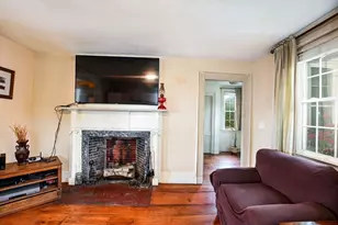16 Middle St, Fairhaven, MA 02719 - Photo 10