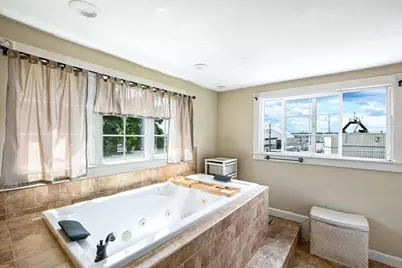16 Middle St, Fairhaven, MA 02719 - Photo 20