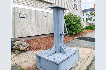 16 Middle St, Fairhaven, MA 02719 - Photo 28