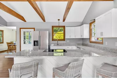 133 Sycamore St, Fairhaven, MA 02719 - Photo 16