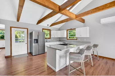 133 Sycamore St, Fairhaven, MA 02719 - Photo 20