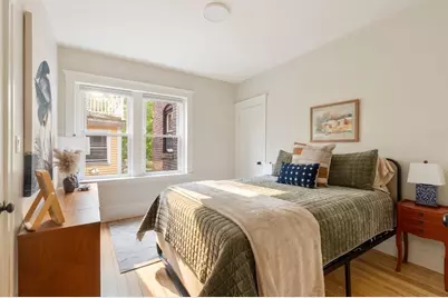 176 Naples Rd #7, Brookline, MA 02446 - Photo 1