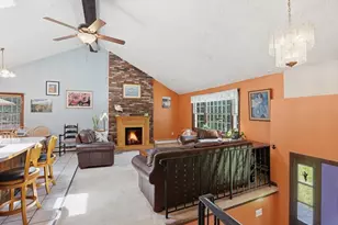 63 Faulkner Ave, Wilmington, MA 01887 - Photo 8
