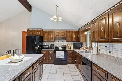 63 Faulkner Ave, Wilmington, MA 01887 - Photo 14