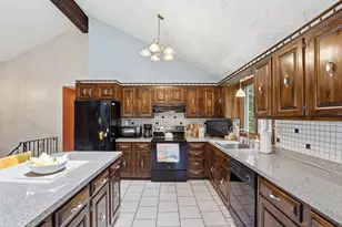 63 Faulkner Ave, Wilmington, MA 01887 - Photo 14
