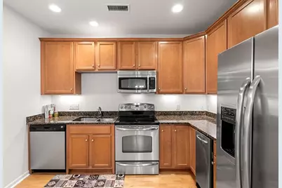 204 Clocktower Drive #311, Waltham, MA 02452 - Photo 4