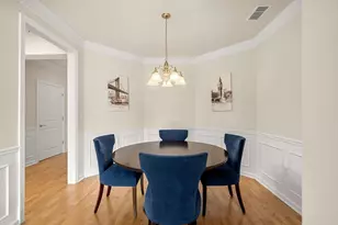 204 Clocktower Dr, Waltham, MA 02452 - Photo 8