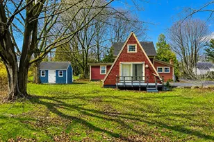 4 Toomey Ln, Rockport, MA 01966 - Photo 1