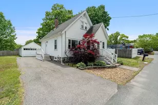 17 Juliette St, Andover, MA 01810 - Photo 2