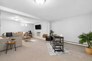 34 Washington Ave, Burlington, MA 01803 - Photo 16