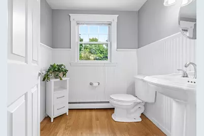 34 Washington Ave, Burlington, MA 01803 - Photo 10