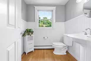 34 Washington Ave, Burlington, MA 01803 - Photo 10