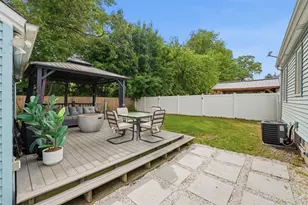 154 Russell St, Springfield, MA 01104 - Photo 24
