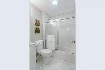 4 Leicester St #4-4, Boston, MA 02135 - Photo 6
