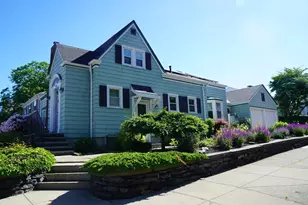 485 Rock St, Fall River, MA 02720 - Photo 2