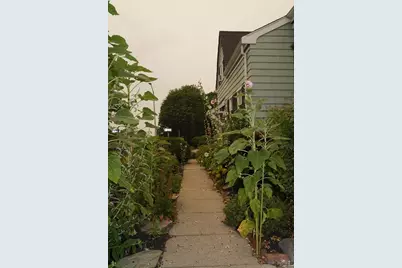 485 Rock Street, Fall River, MA 02720 - Photo 4