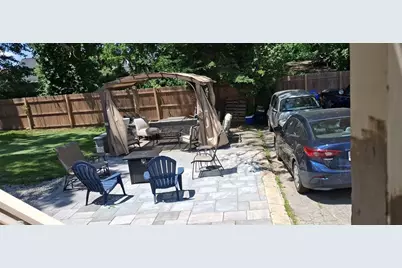 90 School St, Taunton, MA 02780 - Photo 8