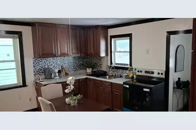 90 School St, Taunton, MA 02780 - Photo 12