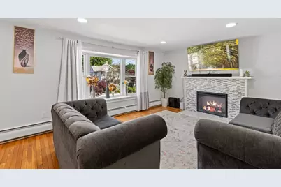 207 Washington St, Leominster, MA 01453 - Photo 2