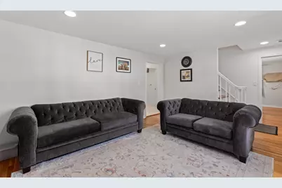 207 Washington St, Leominster, MA 01453 - Photo 4