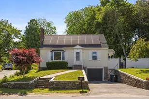 207 Washington St, Leominster, MA 01453 - Photo 1