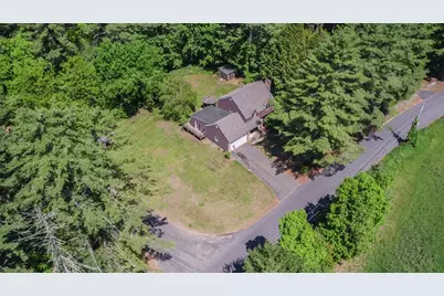 428 Michael Sears Rd., Belchertown, MA 01007 - Photo 2