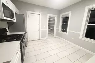 14 Belknap St, Somerville, MA 02144 - Photo 2