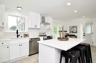 464 Poole St, Ludlow, MA 01056 - Photo 12