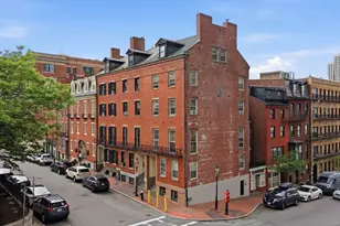 4 Derne St, Boston, MA 02114 - Photo 28