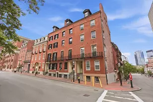 4 Derne St, Boston, MA 02114 - Photo 22
