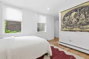 4 Derne St, Boston, MA 02114 - Photo 18