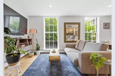 4 Derne St #2, Boston, MA 02114 - Photo 8