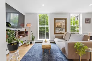 4 Derne St, Boston, MA 02114 - Photo 8