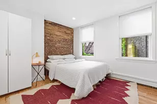4 Derne St, Boston, MA 02114 - Photo 16