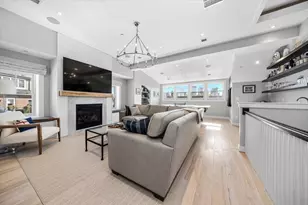 5 Wallace Ct, Boston, MA 02129 - Photo 2
