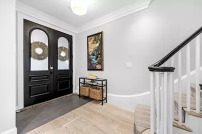 5 Wallace Court, Boston, MA 02129 - Photo 4