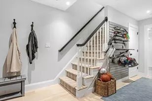 5 Wallace Ct, Boston, MA 02129 - Photo 26