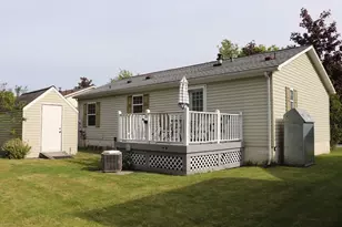48 Songbird Ln, Tiverton, RI 02878 - Photo 2